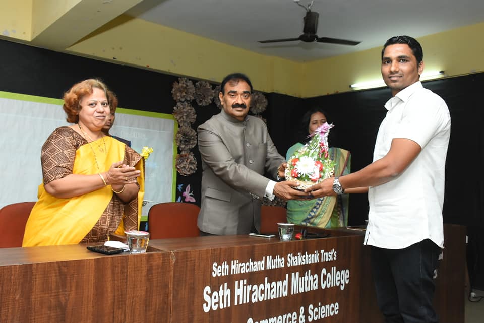 Today on 5th September 2018 our Seth Hirachand Mutha School and College staff celebrated Teacher’s day.